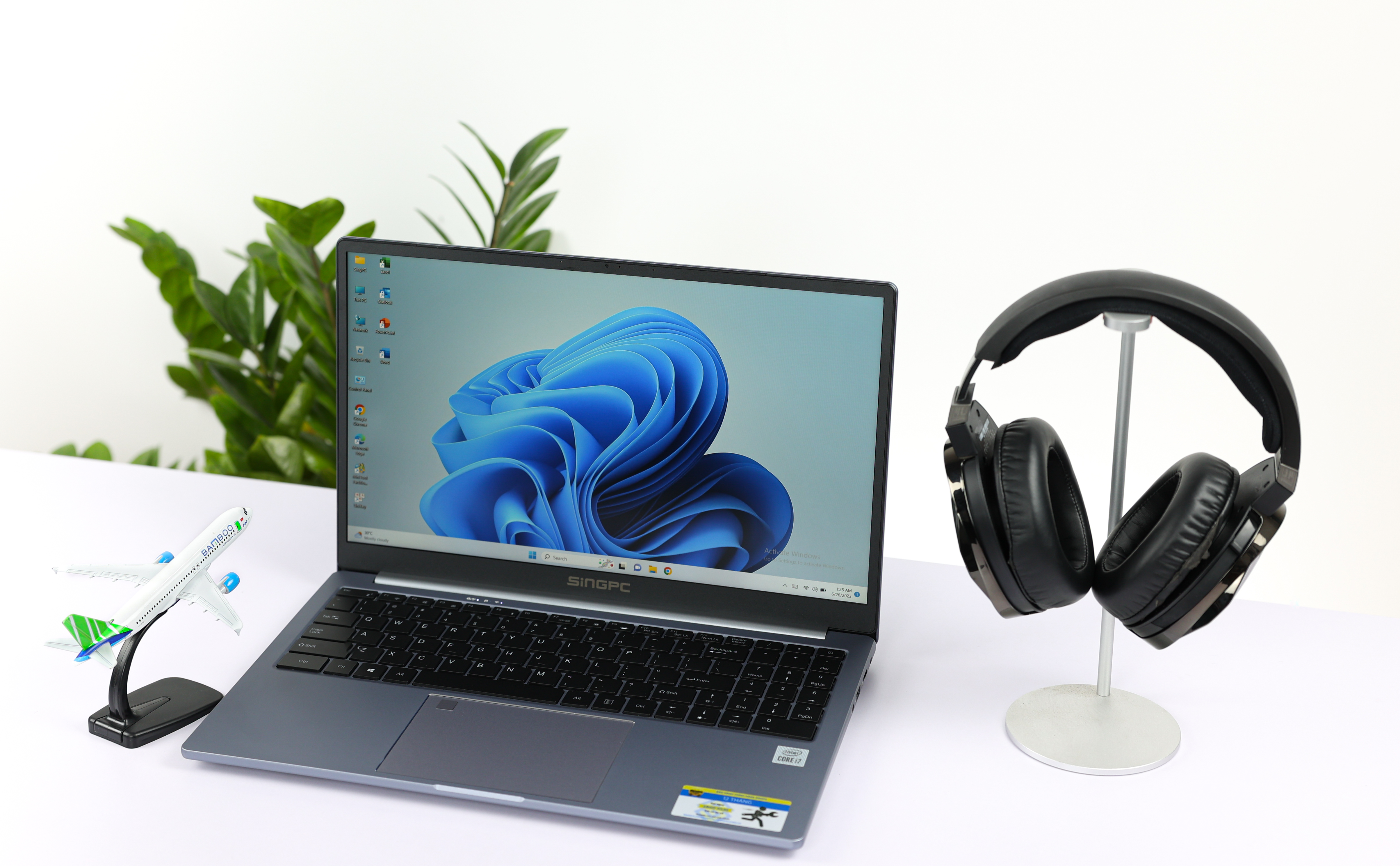 Máy tính xách tay Notebook SingPC Series M16 - M16i710821
